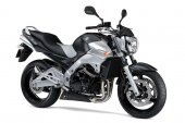2006 Suzuki GSR 600 photo